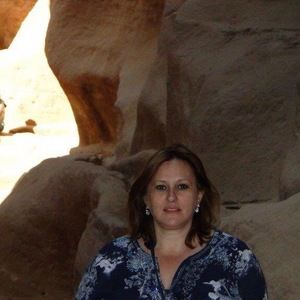 Meet your Posher, Cinthia